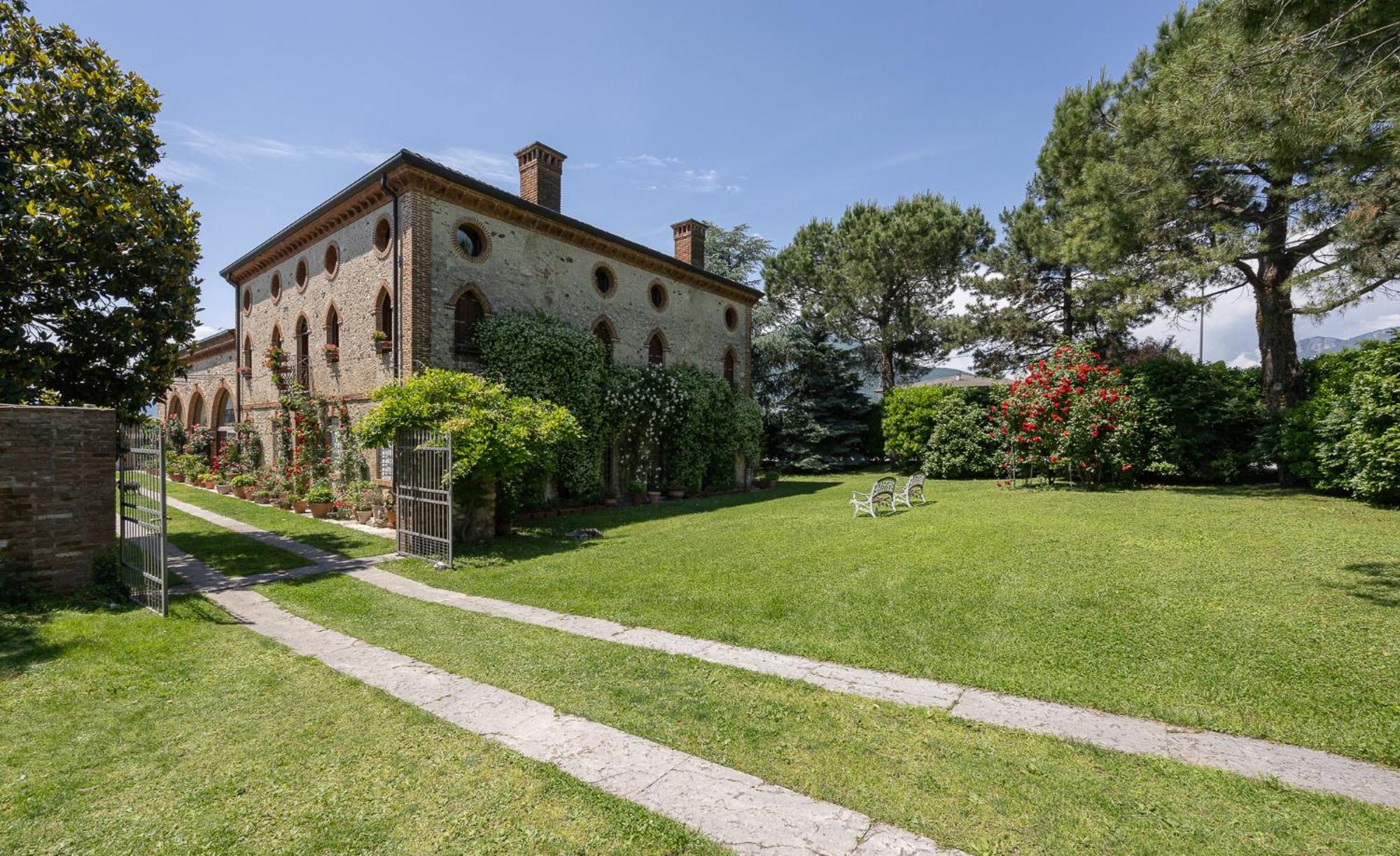 Locanda La Corte Dei Galli Carre Exterior photo